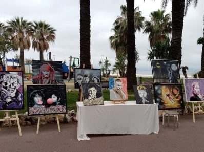 exposition à la roseraie de Cannes